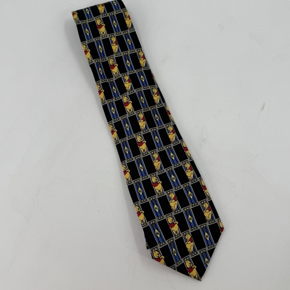 Authentic Original Collectible Disney Winnie the Pooh Tie